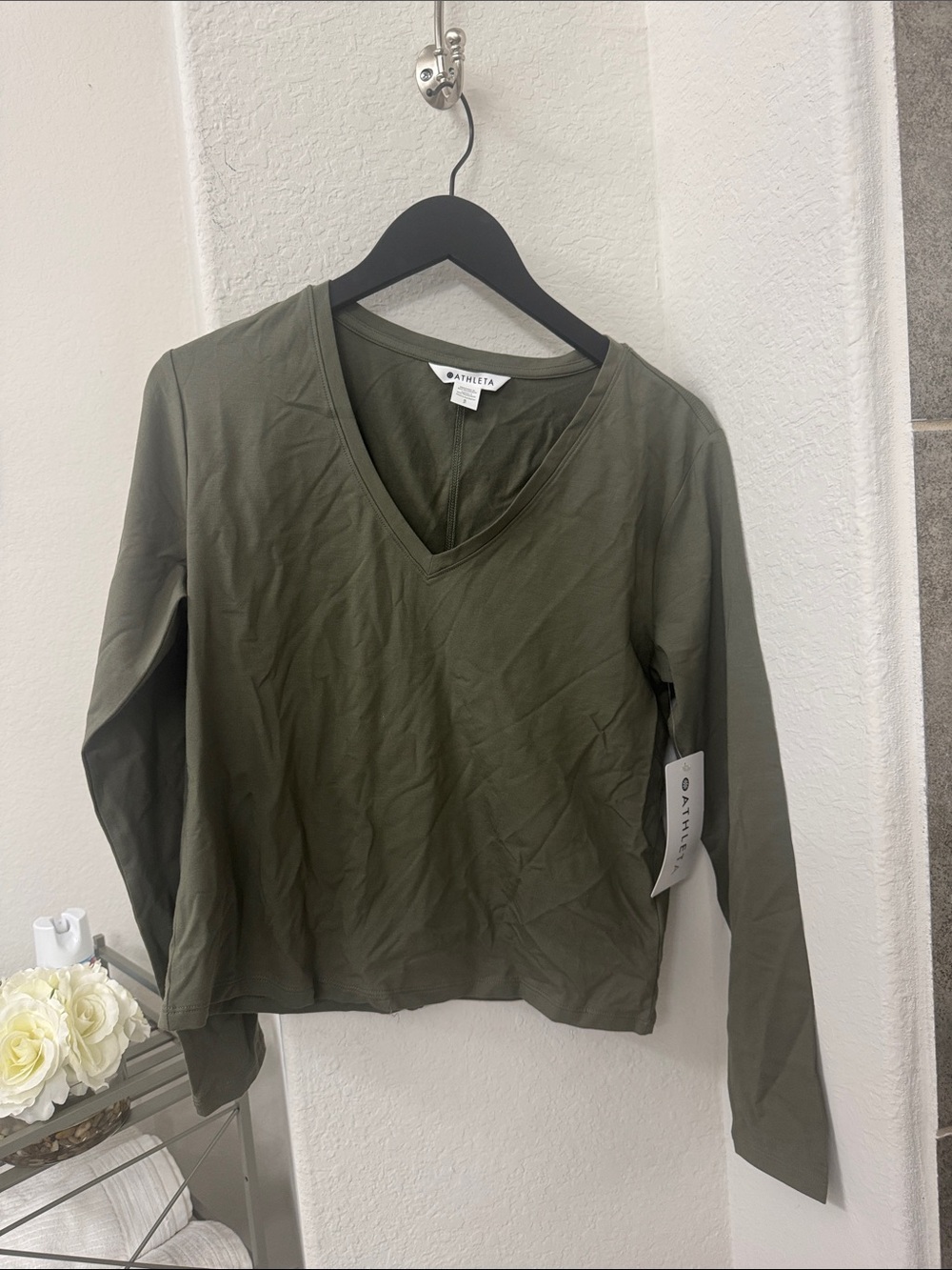 Athleta Women's V-Neck Long Sleeve Top - Olive Green